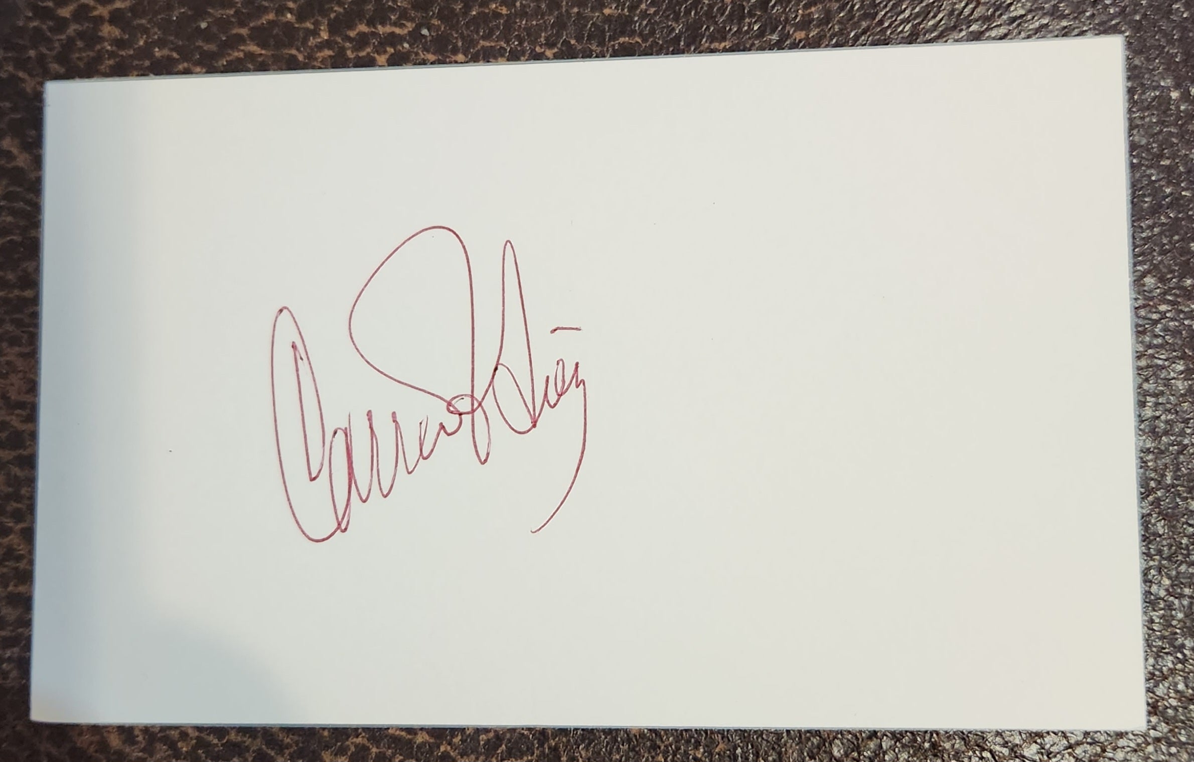 STAR WARS BEAUTY CARRIE FISHER HAND SIGNED CARD D.2016