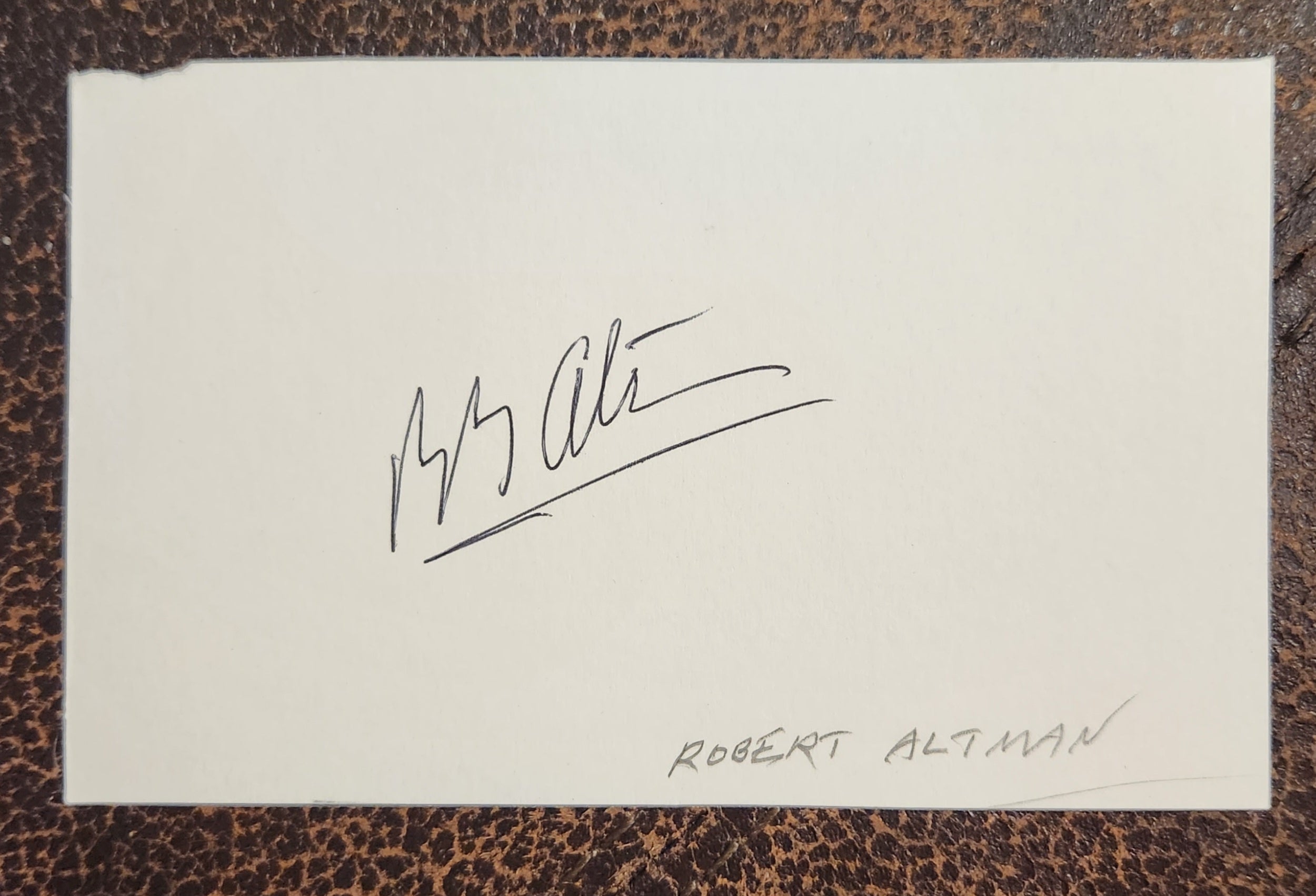 DIRECTOR ROBERT ALTMAN HAND SIGNED CARD D.2006