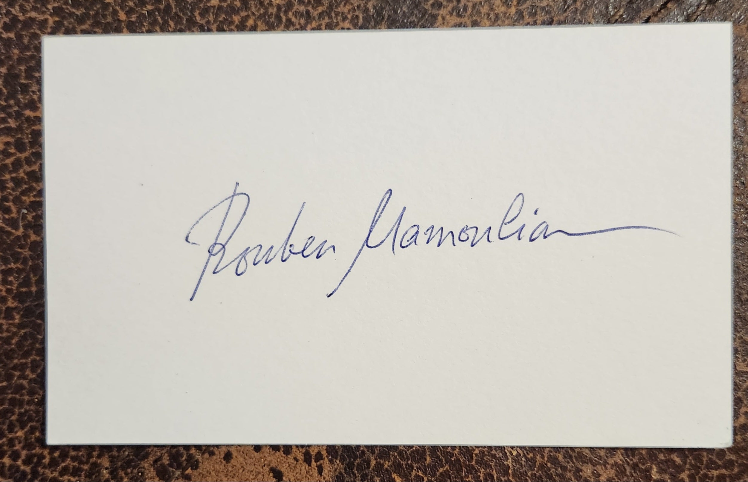 FILM AMD THEATRE DIRECTOR ROUBEN MAMOULIAN HAND SIGNED CARD D.1987