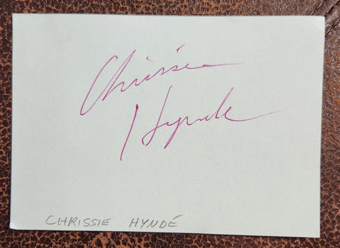 THE PRETENDERS LEAD SINGER CHRISSIE HYNDE HAND SIGNED PAGE