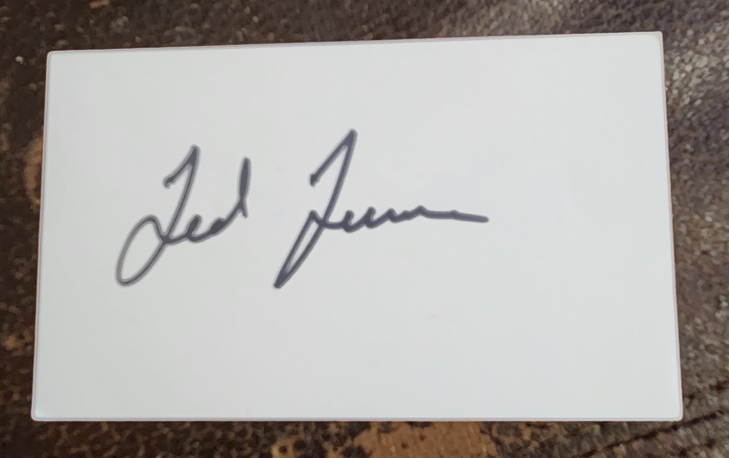 CNN FOUNDER TED TURNER HAND SIGNED CARD