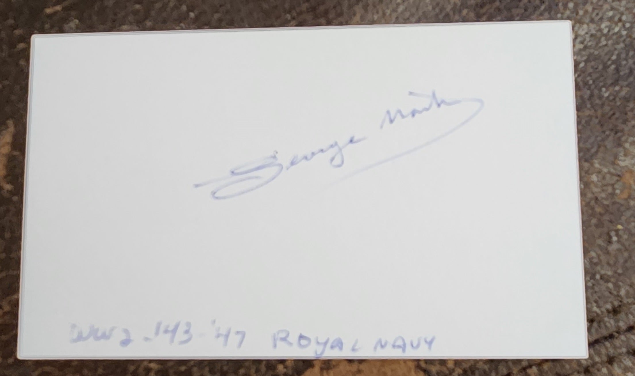 BEATLES PRODUCER GEORGE MARTIN HAND SIGNED CARD d.2016