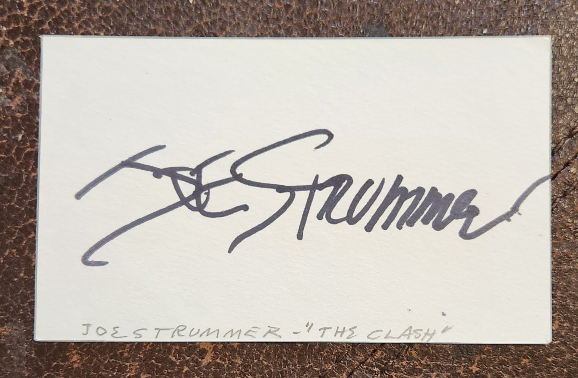 THE CLASH FOUNDER JOE STRUMMER HAND SIGNED CARD D 2002