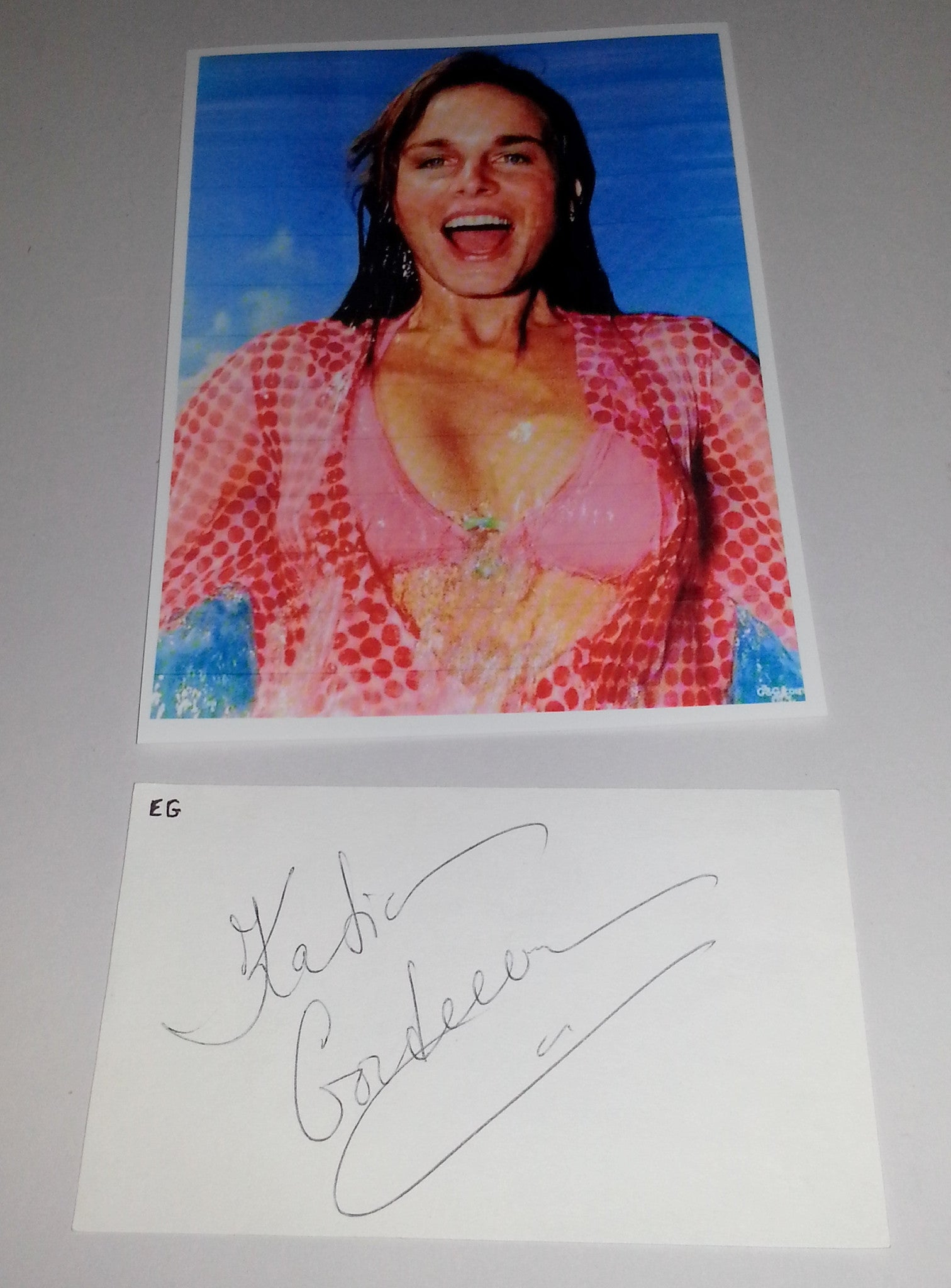 BEAUTIFUL RUSSIAN FIGURE SKATER EKATERINA GORDEEVA HAND SIGNED CARD AND NICE PRINT