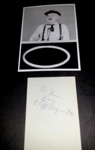 COMEDY GREAT CLIFF ARQUETTE HAND SIGNED PAGE AND NICE 5X7" "CHARLEY WEAVER" PRINT D.1974