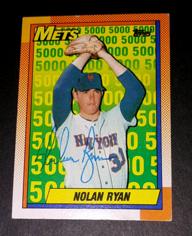 BASEBALL LEGEND NOLAN RYAN HAND SIGNED BASEBALL CARD