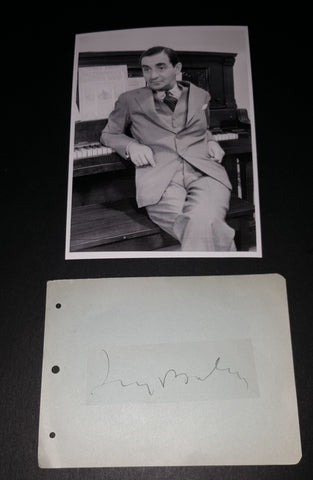 RARE LEGENDARY SONGWRITER IRVING BERLIN HAND SIGNED PAGE AND NICE 5X7" PRINT