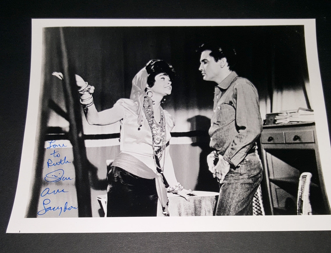 ACTRESS SUE ANE LANGDON HAND SIGNED 8X10 ROUSTABOUT PHOTO WITH ELVIS