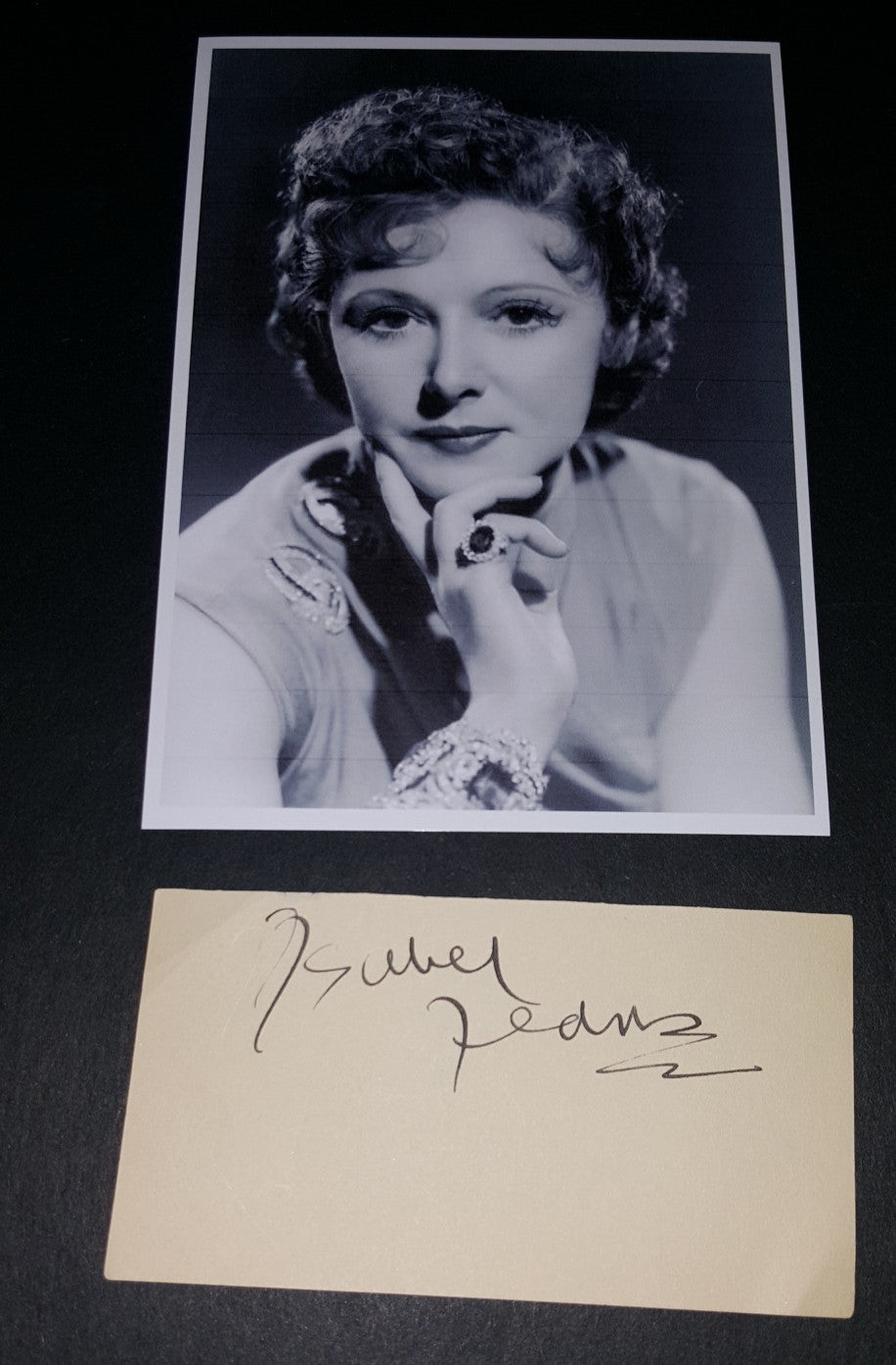 ALFRED HITCHCOCK ACTRESS ISABEL JEANS HAND SIGNED PAGE AND NICE 5X7" PRINT D.1985