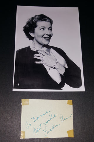 EARLY HOLLYWOOD ACTRESS LUELLA GEAR HAND SIGNED CUT AND NICE 5X7' PRINT D.1980