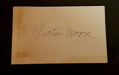 ACTOR DIRECTOR VICTOR MOORE HAND SIGNED CARD & NICE PRINT W/ MARILYN MONROE D.1962