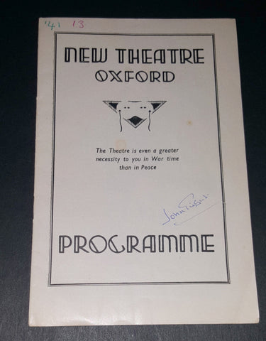 ACTOR JOHN GIELGUD HAND SIGNED VINTAGE PROGRAM D.2000