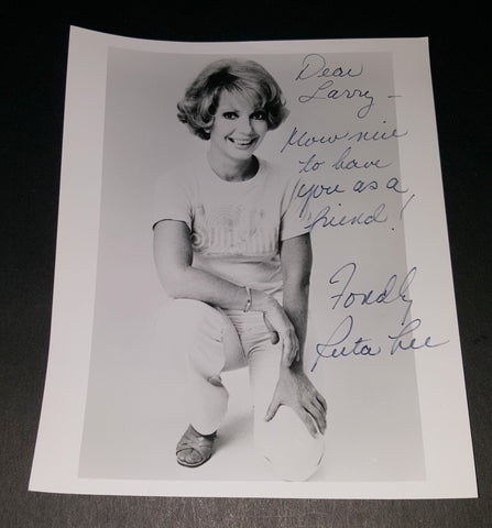 ACTRESS RUTA LEE HAND SIGNED 8X10" VINTAGE PHOTO