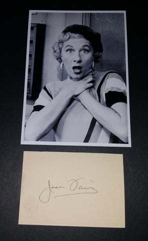 COMEDIC ACTRESS JOAN DAVIS HAND SIGNED CARD AND NICE 5X7" PRINT D.1961