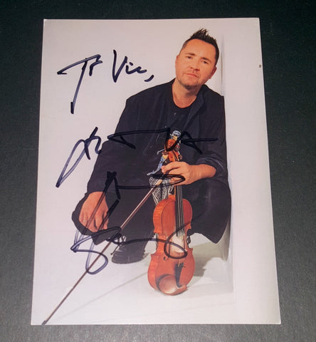 BRITISH VIOLIN VIRTUOSO NIGEL KENNEDY HAND SIGNED 6X8" PHOTO