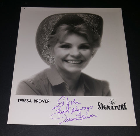 POP SINGER TERESA BREWER HAND SIGNED 8X10" PHOTO D.2007