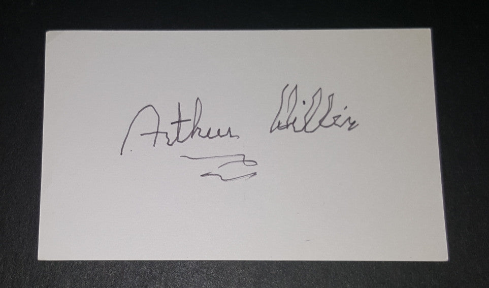 "LOVE STORY" DIRECTOR ARTHUR HILLER HAND SIGNED INDEX CARD RIP