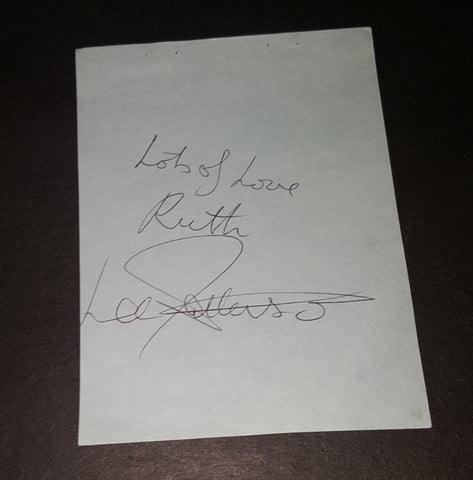 ACTOR LEE PATTERSON HAND SIGNED PAGE D.2007