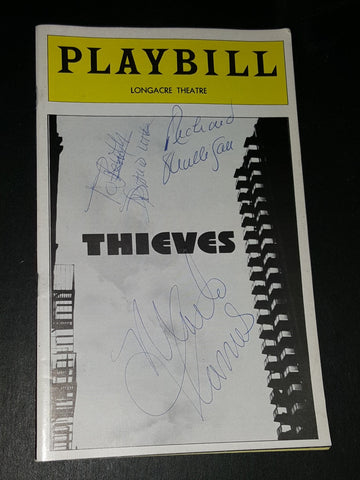 RICHARD MULLIGAN MARLO THOMAS AND DAVID LITTLE HAND SIGNED "THIEVES" PLAYBILL