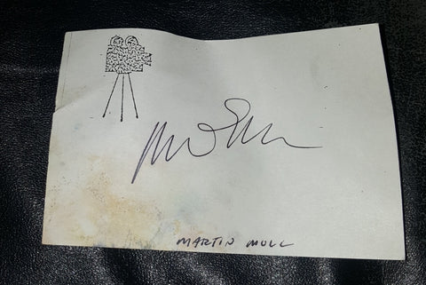 COMIC ACTOR MARTIN MULL HAND SIGNED CARD