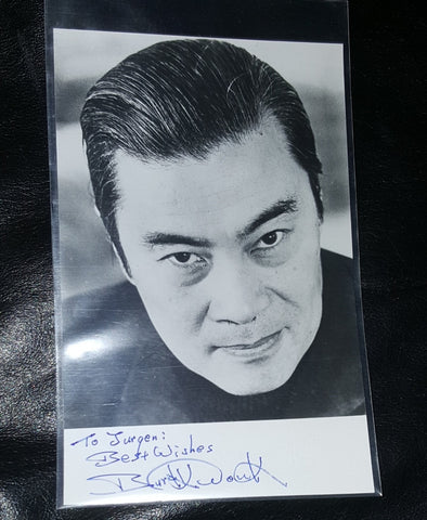 "PINK PANTHER" ACTOR BURT KWOUK HAND SIGNED 4X6" PHOTO D.2016