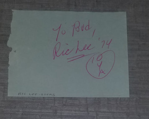 "TEN YEARS AFTER" DRUMMER RIC LEE HAND SIGNED PAGE