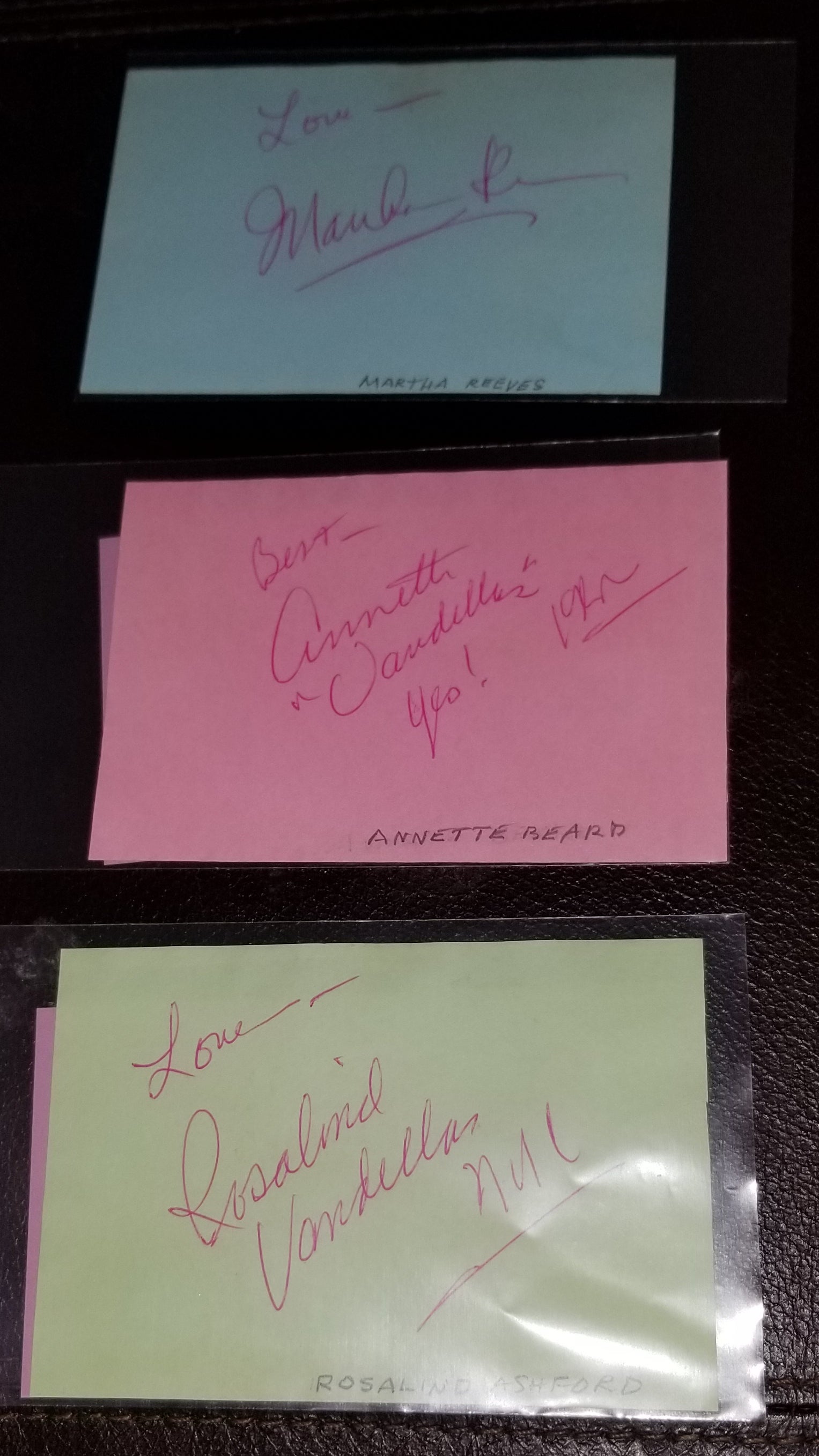 3x MARTHA REEVES & THE VANDELLAS AUTOGRAPH LOT MATHA REEVES ROSALIND ASHFORD AND ANNETTE BEARD HAND SIGNED PAGES