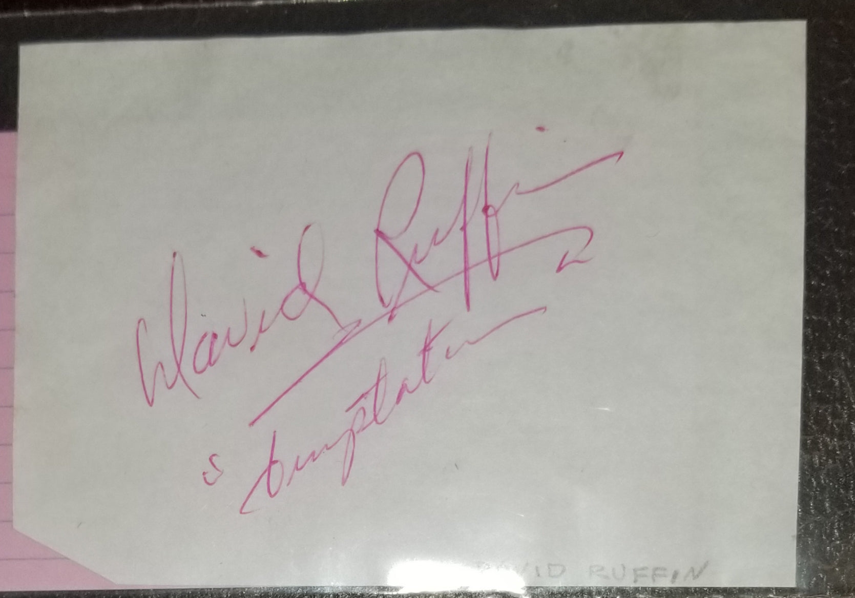 THE TEMPTATIONS LEAD SINGER DAVID RUFFIN HAND SIGNED PAGE D.1991