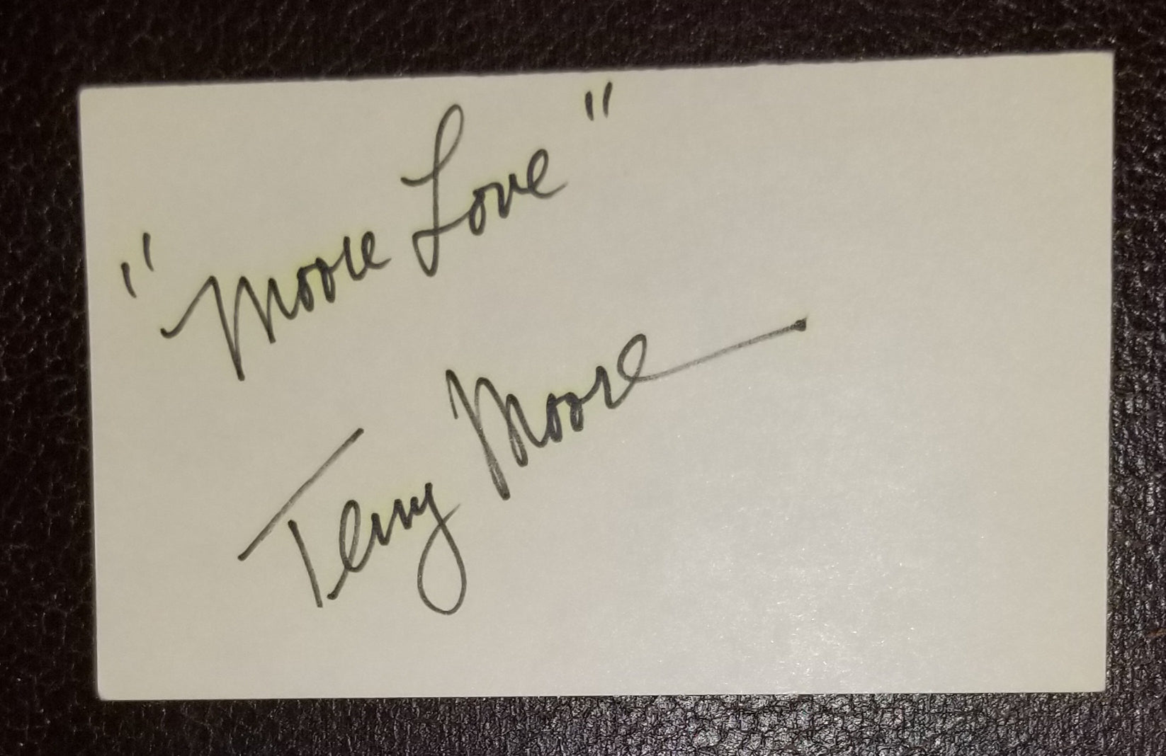 ACTRESS TERRY MOORE HAND SIGNED CARD DISPUTED WIFE OF HOWARD HUGHES