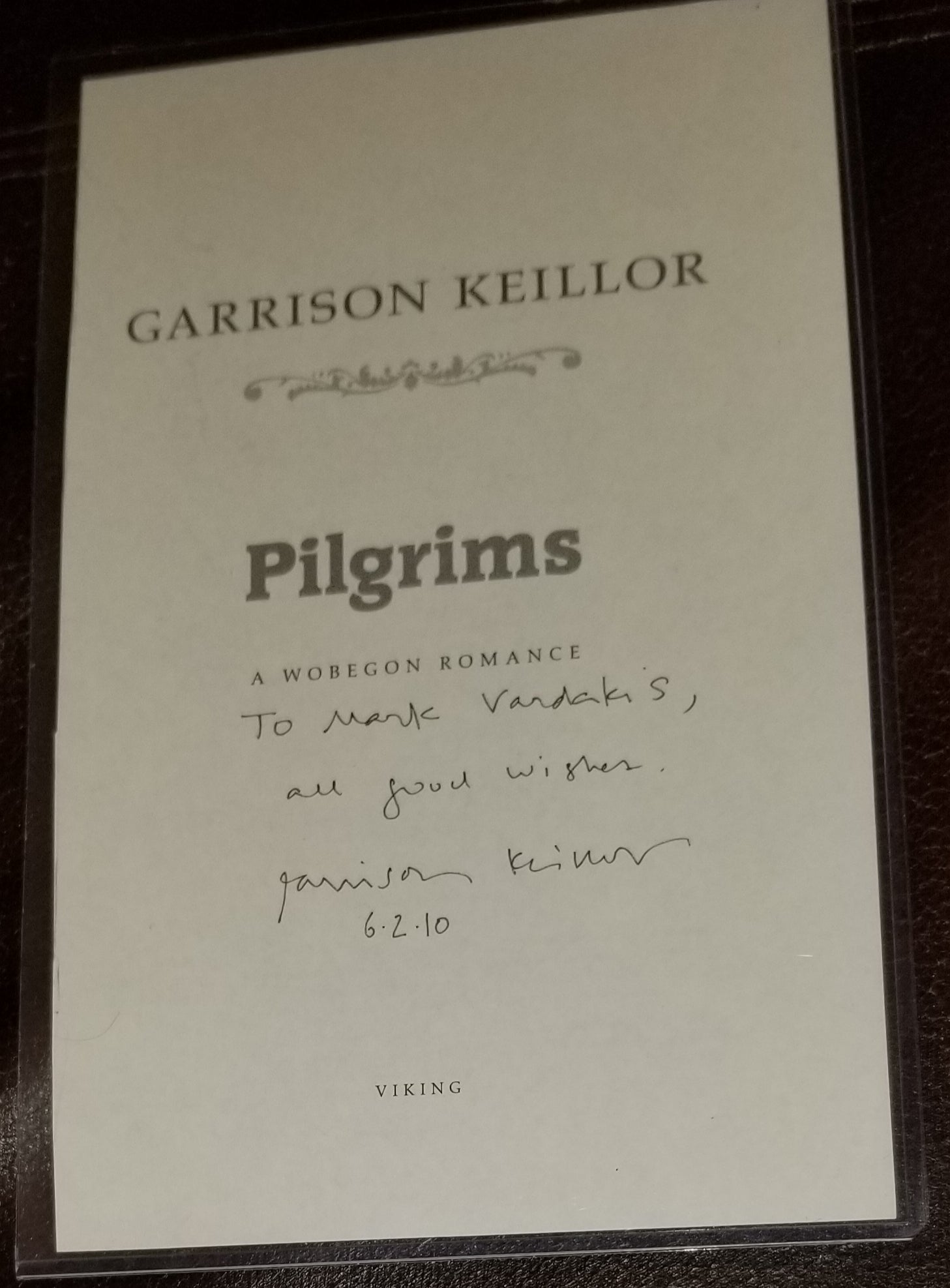 AUTHOR GARRISON KEILLOR HAND SIGNED 5.5X9" BOOK PAGE