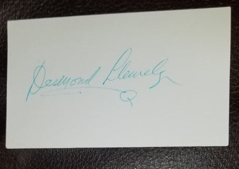 ACTOR DESMOND LLEWELLYN HAND SIGNED CARD D.1999 Q BOND FILMS