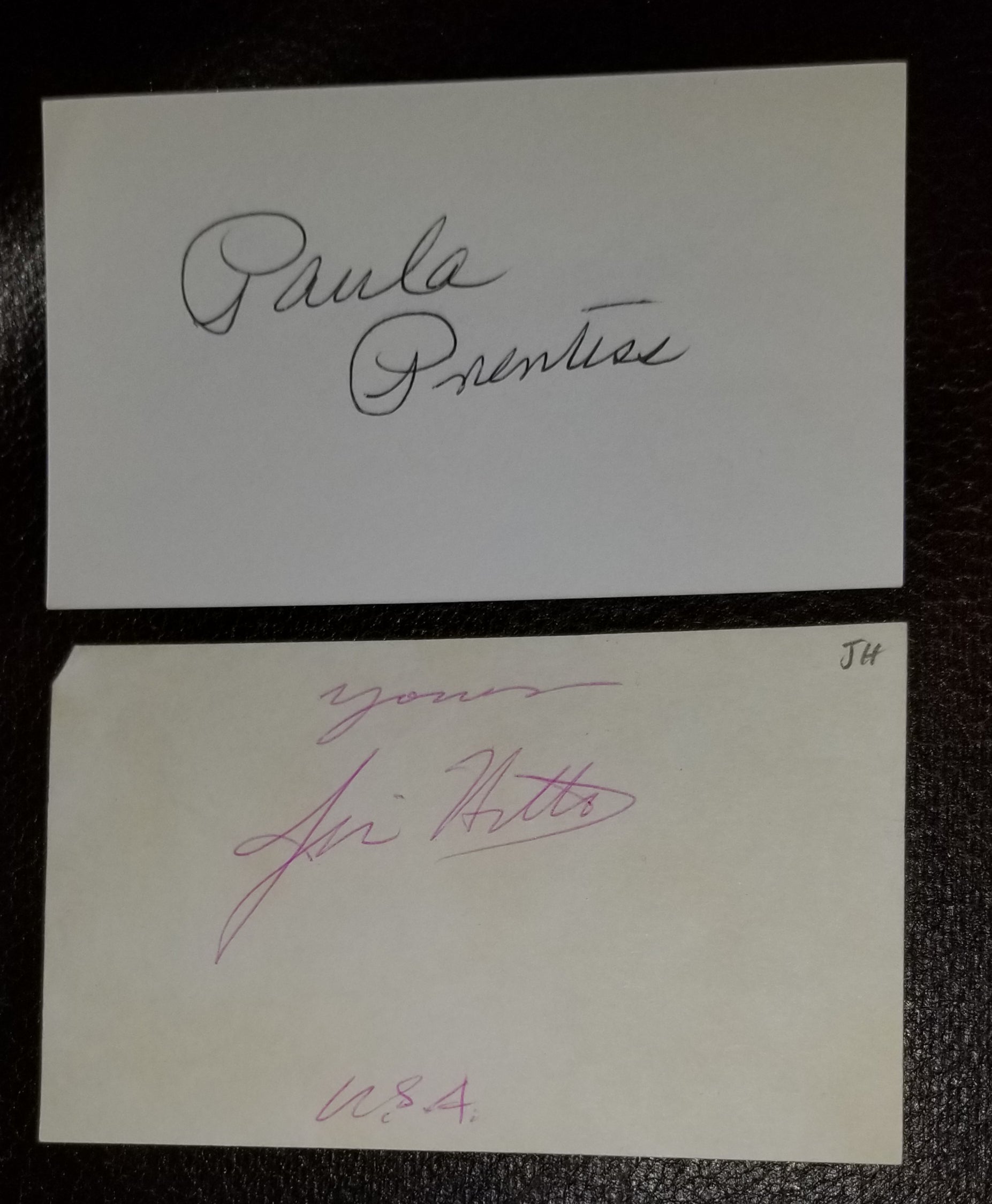 ELLERY QUEEN AUTOGRAPH LOT STARS JIM HUTTON (D.1979) AND PAULA PRENTISS HAND SIGNED CARDS