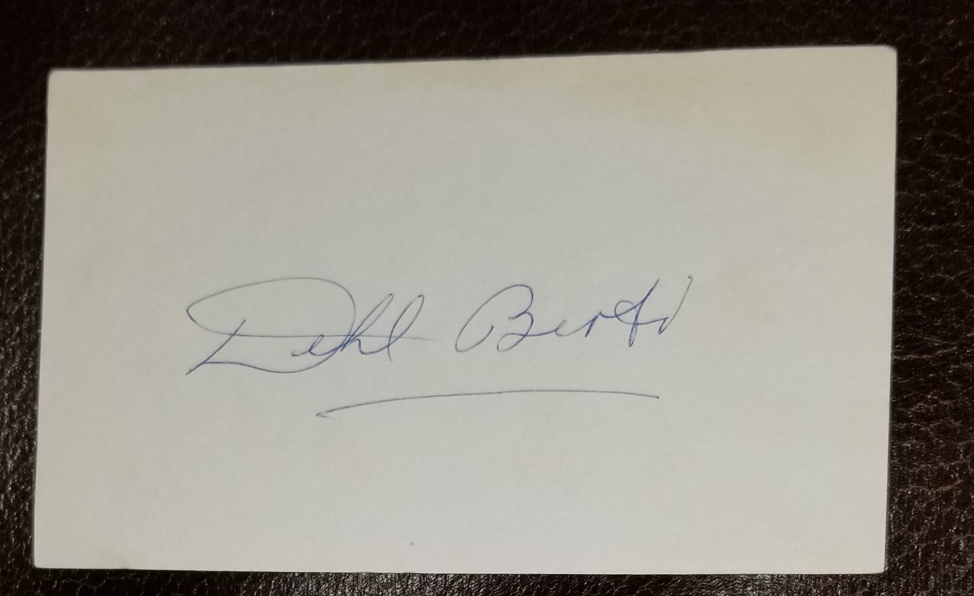 NATIVE AMERICAN ACTOR DEHL BERTI HAND SIGNED CARD D.1991