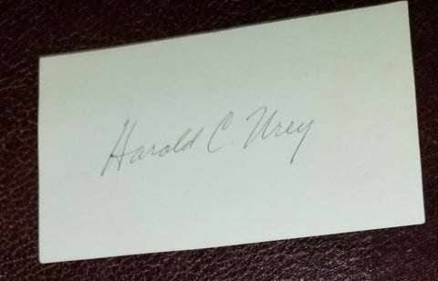 1934 NOBEL PRIZE WINNER HAROLD UREY HAND SIGNED CARD D.1981