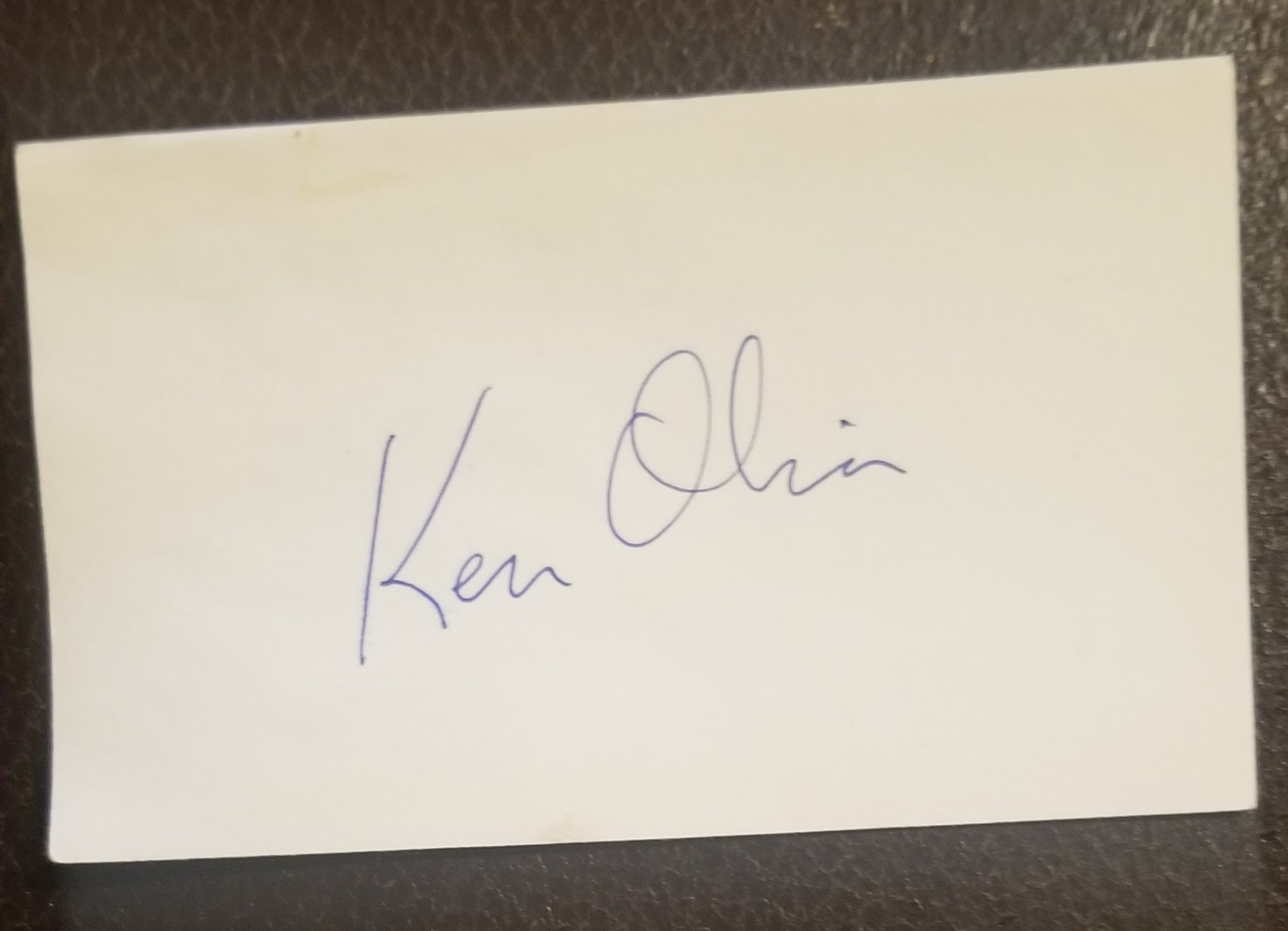 ACTOR DIRECTOR KEN OLIN HAND SIGNED CARD