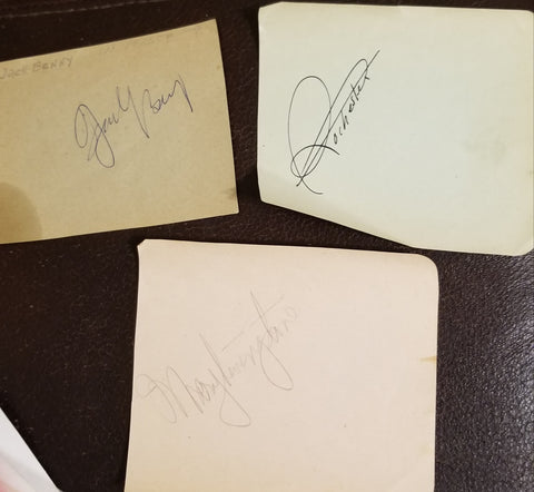 JACK BENNY(D.1974) AUTOGRAPH LOT INCLUDING WIFE MARY LIVINGSTONE (D.1983) AND SIDEKICK ROCHESTER (D.1977)  HAND SIGNED PAGES