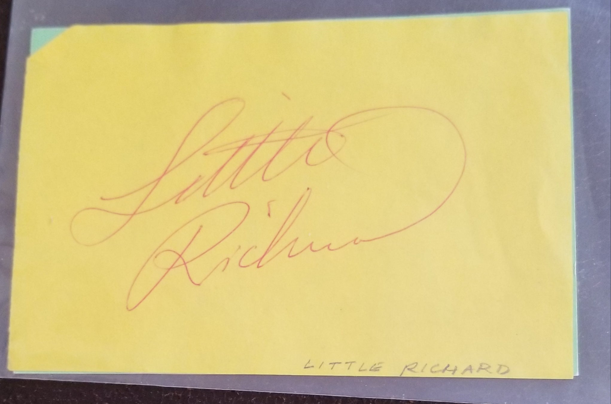 EARLY ROCK LEGEND LITTLE RICHARD HAND SIGNED PAGE D.2020