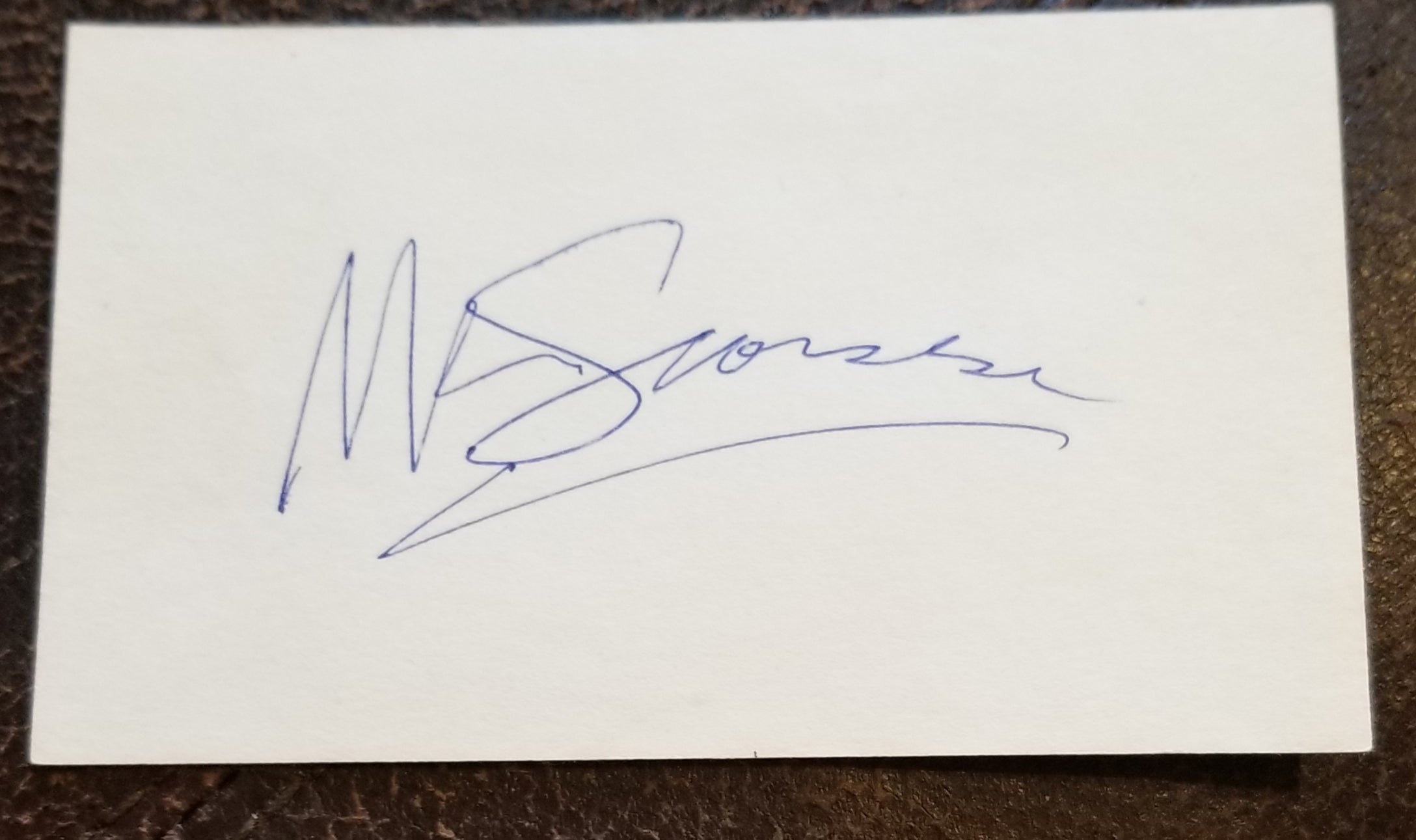 LEGENDARY DIRECTOR MARTIN SCORSESE HAND SIGNED CARD