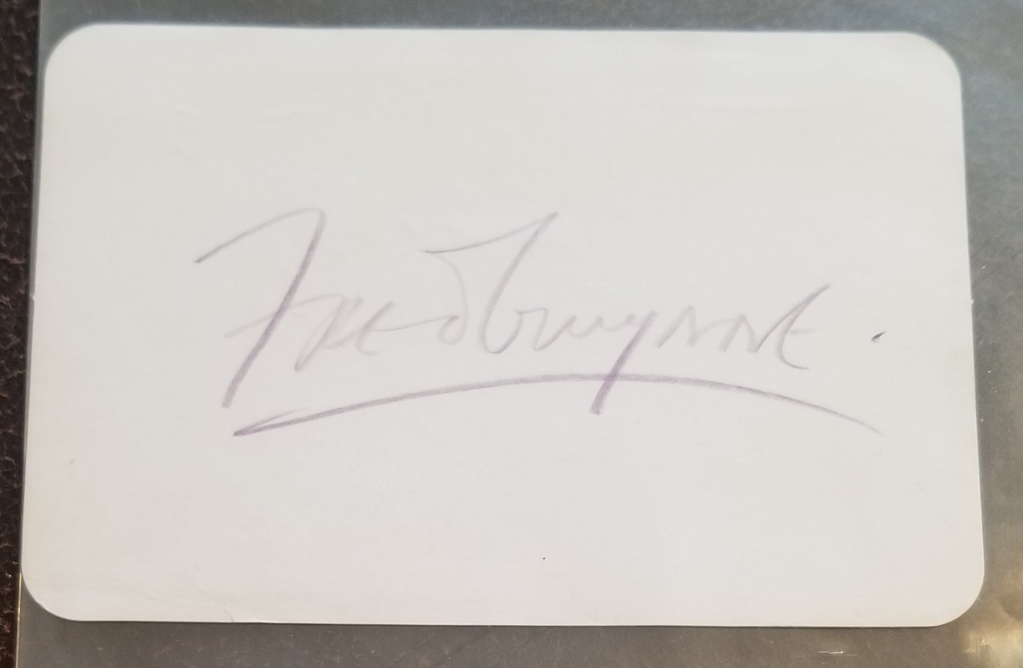 THE MUNSTERS STAR FRED GWYNNE HAND SIGNED CARD D.1995