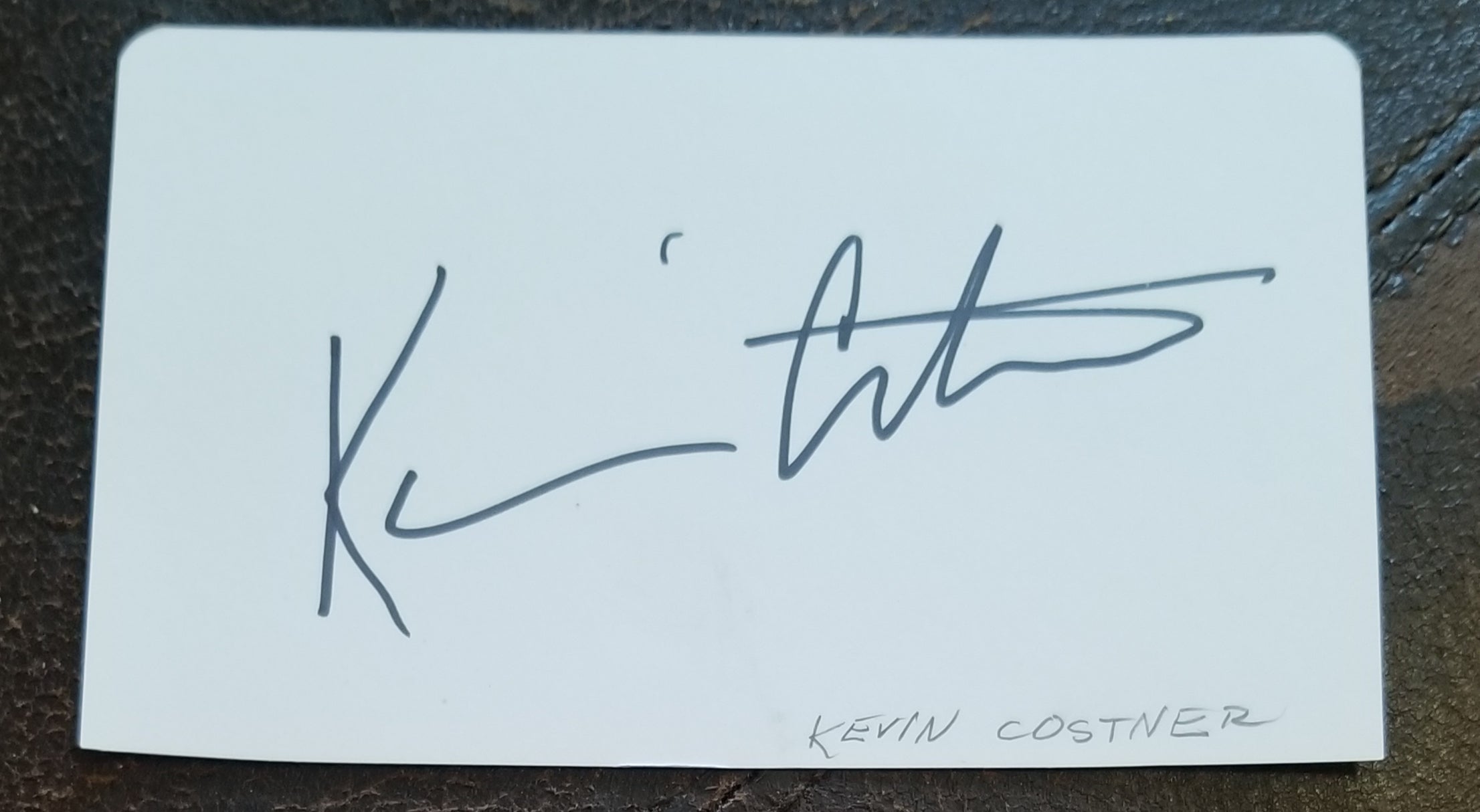 ACTOR KEVIN COSTNER HAND SIGNED CARD DANCES WITH WOLVES