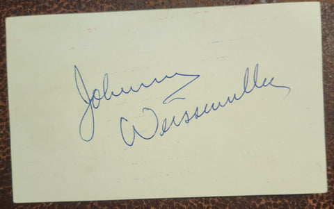 OLYMPIC SWIMMING CHAMPION AND TARZAN ACTOR JOHNNY WEISSMULLER HAND SIGNED CARD D.1984