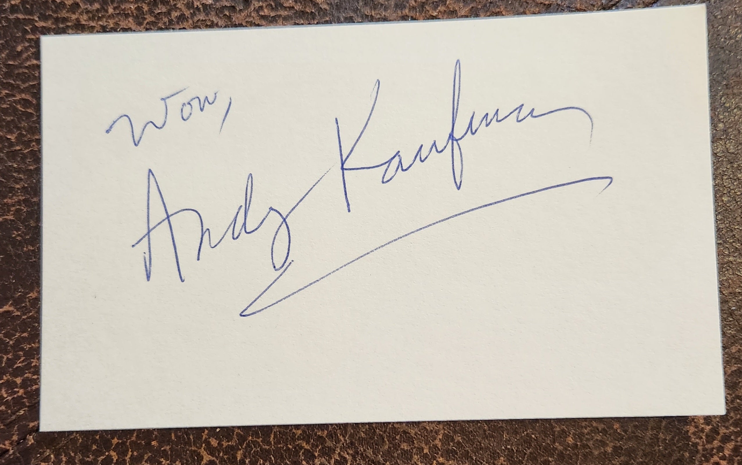 COMEDY GREAT ANDY KAUFMAN HAND SIGNED CARD D.1984