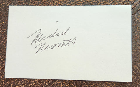 THE MONKEES MUSICIAN MICHAEL NESMITH HAND SIGNED CARD D.2021