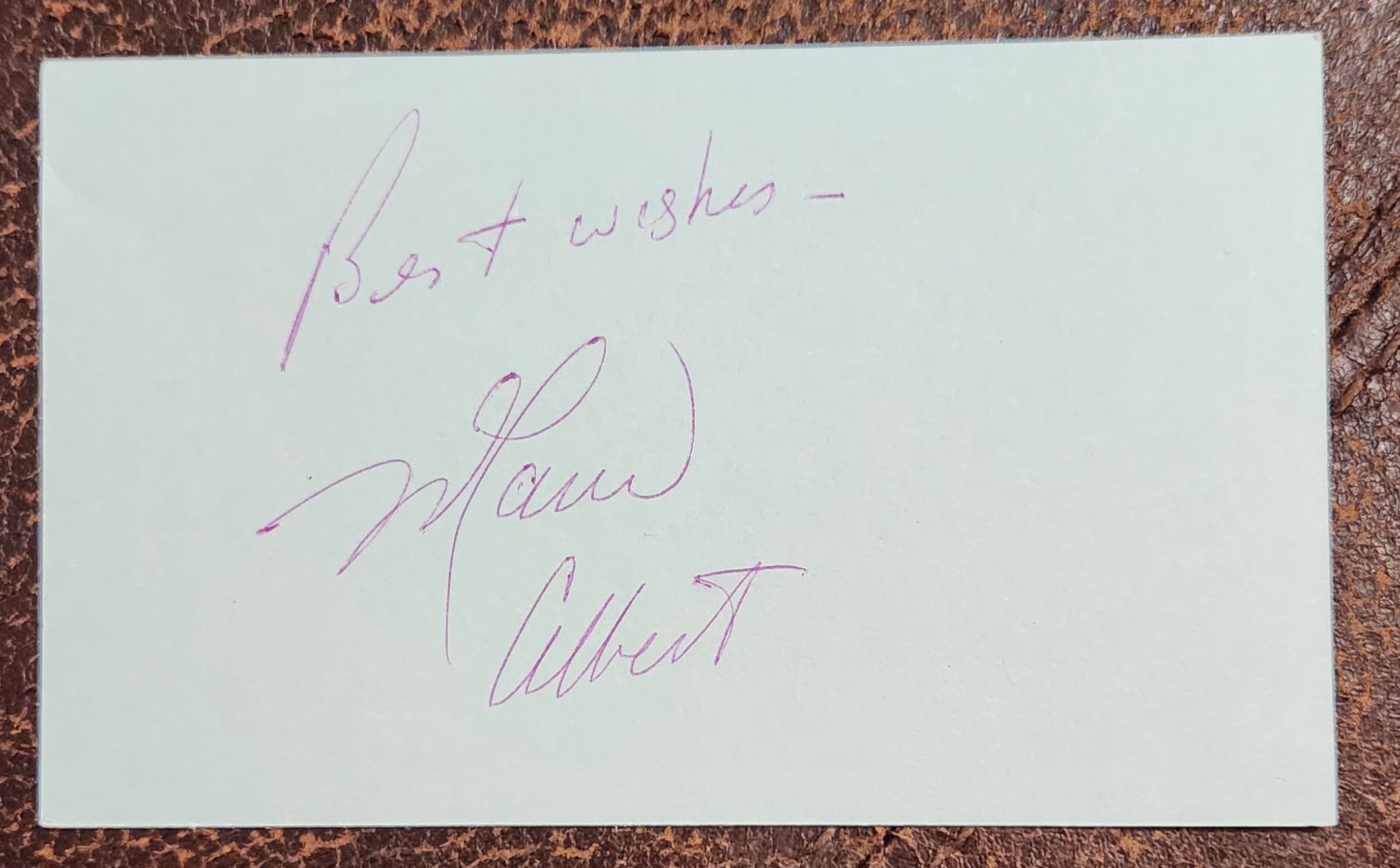 SPORTS ANNOUNCER MARV ALBERT HAND SIGNED CARD