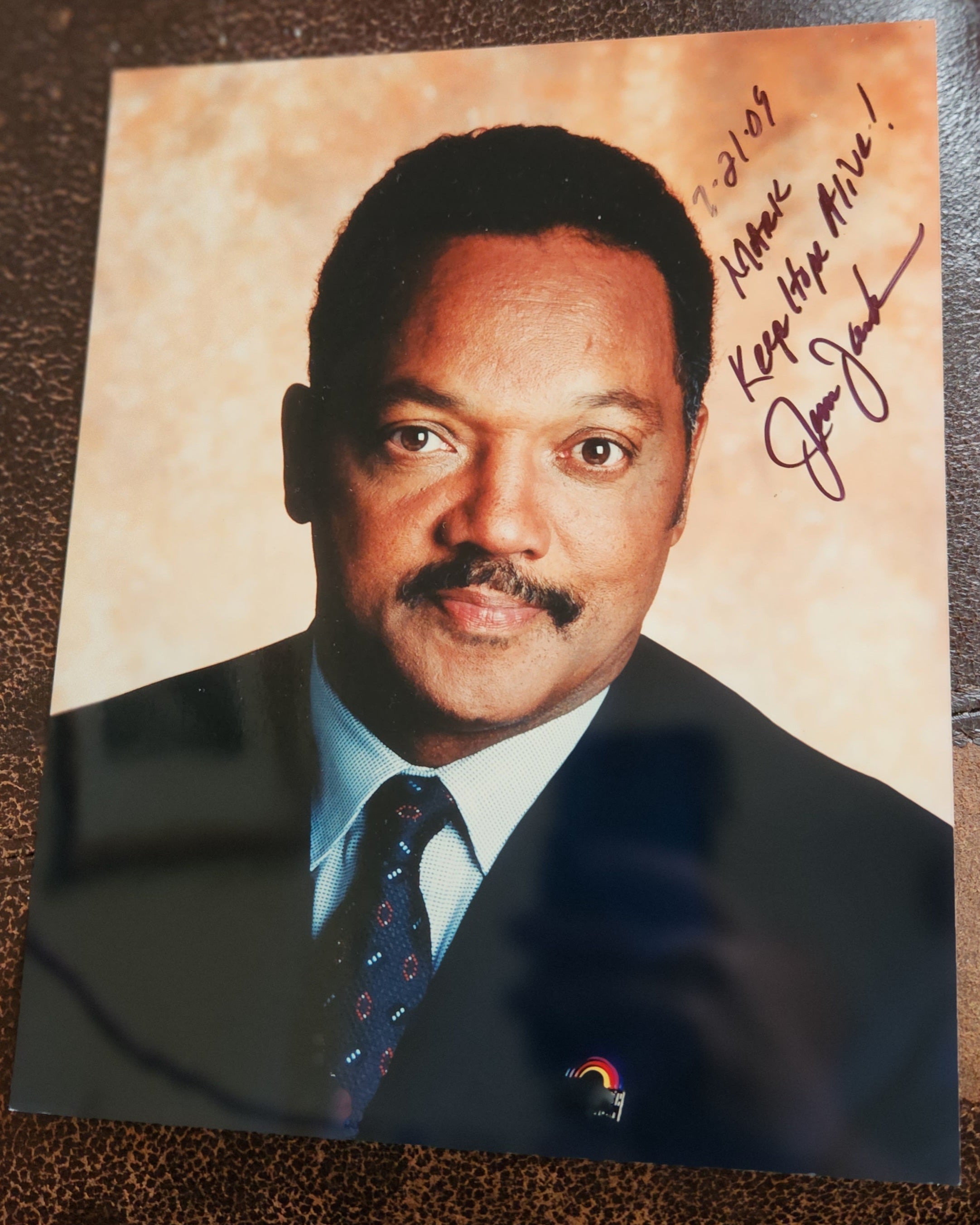 LEGENDARY CIVIL RIGHTS ACTIVIST REVEREND JESSE JACKSON HAND SIGNED 8X10 PHOTO