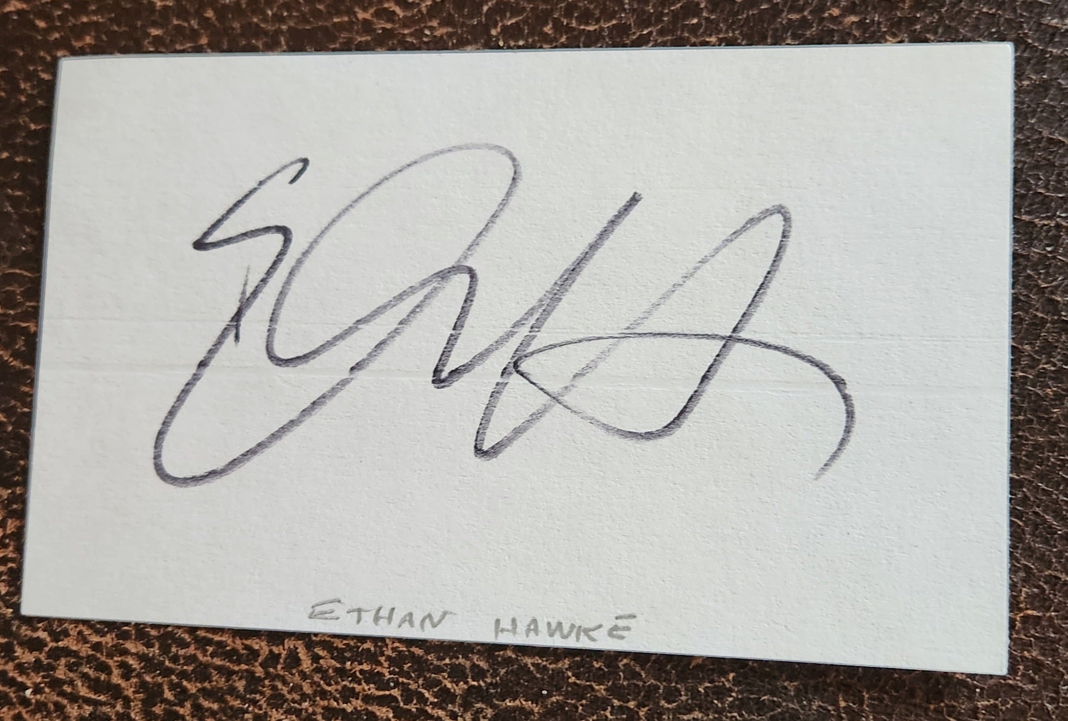 ACTOR ETHAN HAWKE HAND SIGNED CARD TRAINING DAY