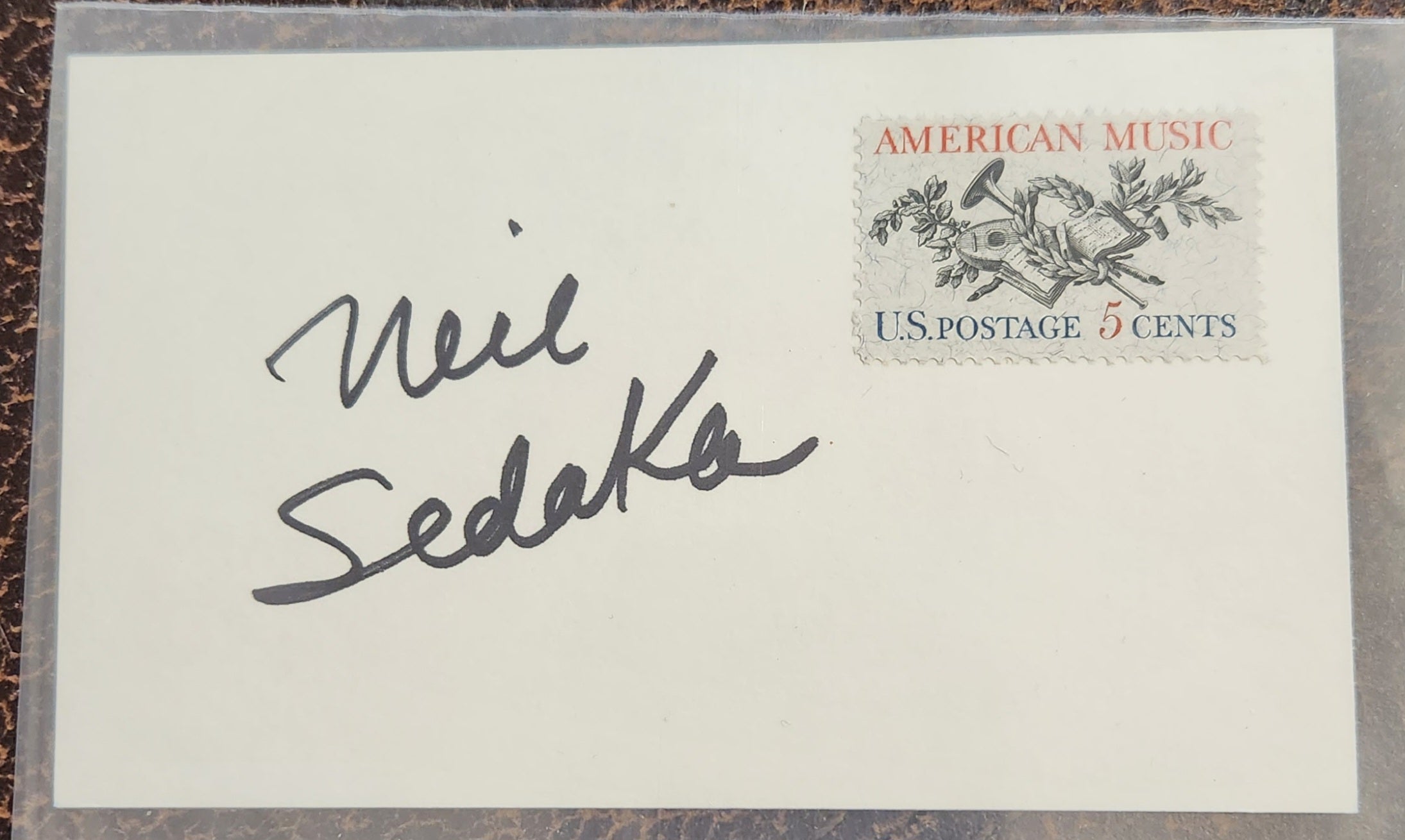 LONG TIME SINGER SONGWRITER NEIL SEDAKA HAND SIGNED CARD