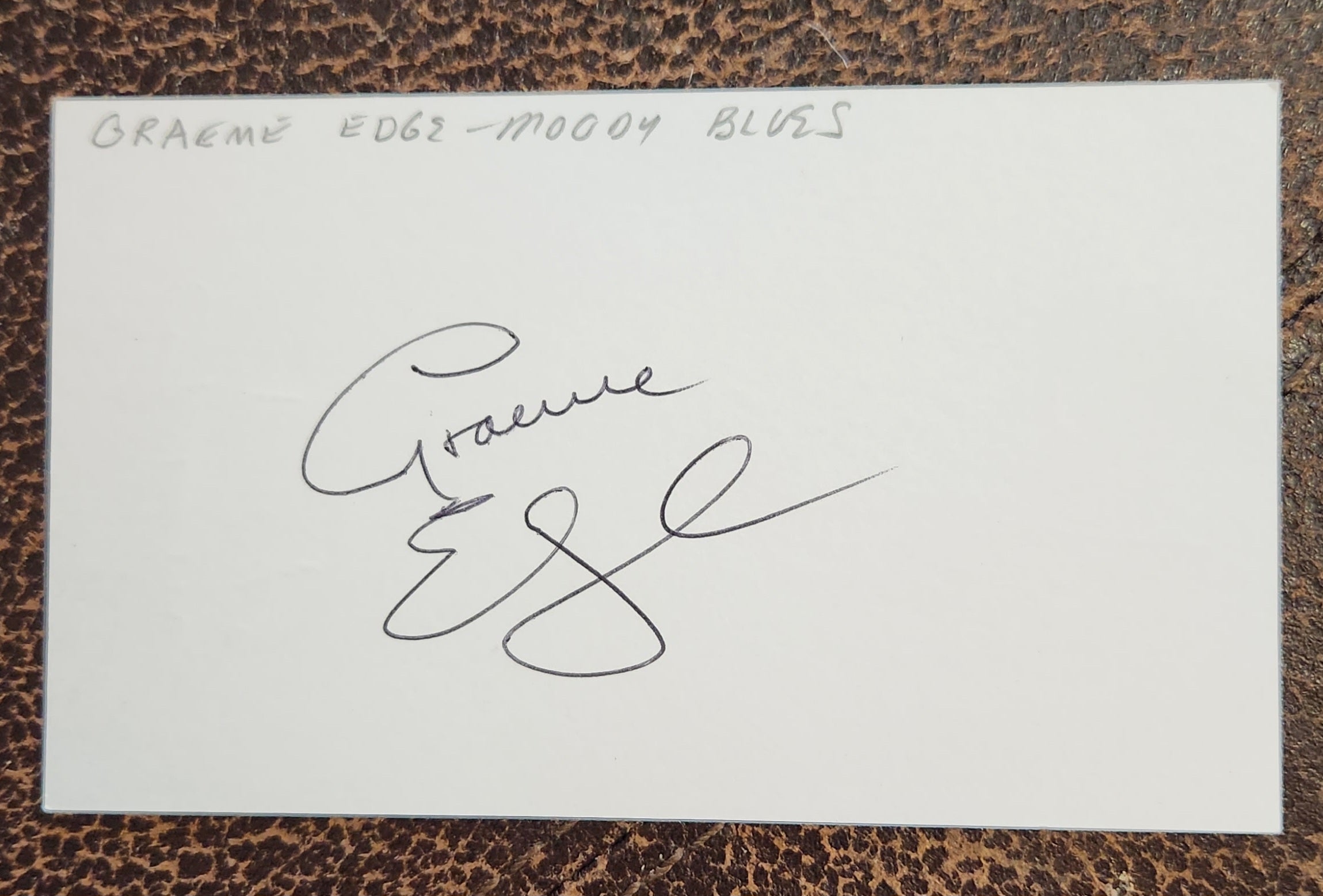 MOODY BLUES DRUMMER GRAEME EDGE HAND SIGNED CARD D.2021