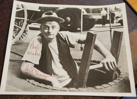 ACTOR ART CARNEY HAND SIGNED 8X10 THE HONEYMOONERS ED NORTON 8X10 PHOTO D.2003